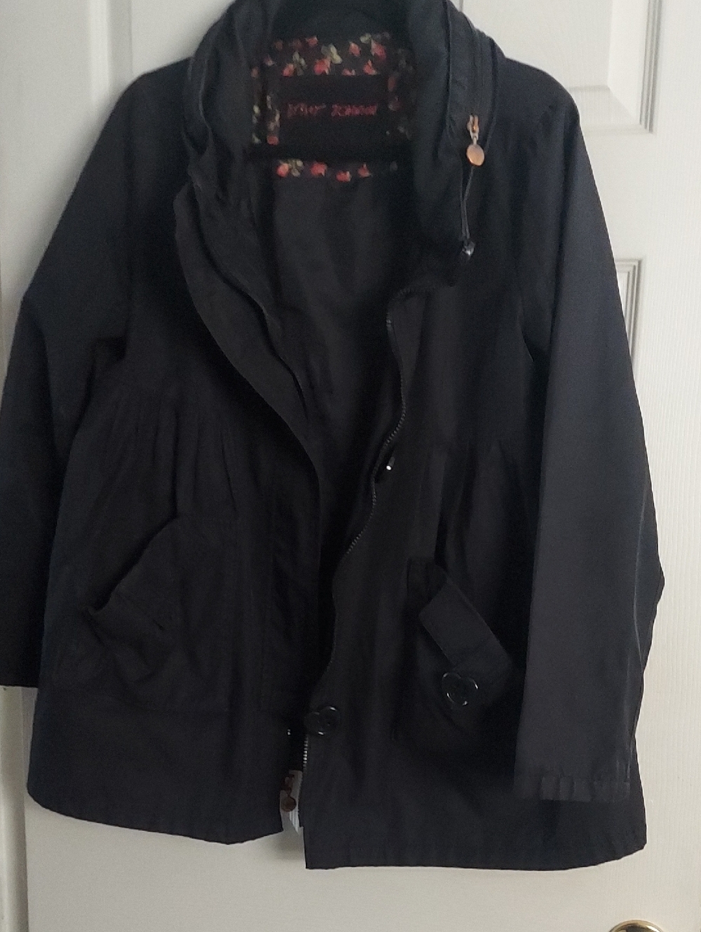 Betsy Jonsons Black Women's Hooded Jacket - Classic Lightweight Coat Large